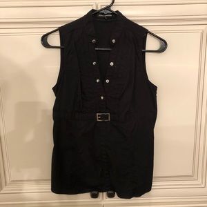 Express sleeveless blouse with snap detail